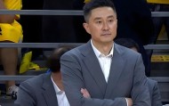 开云体育App-雪上加霜！广东队又一锋线悍将受伤 杜锋很无奈|张浩嘉|青岛队|广东男篮|山东男篮|焦泊乔_新浪体育_新浪新闻