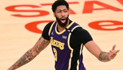 开云体育官方网址-詹姆斯剑指退役巡演？某高管建议湖人用浓眉换拉文