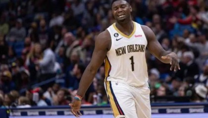 开云体育官方网-惨遭8连败！锡安受伤鹈鹕自由落体季后赛席位告急